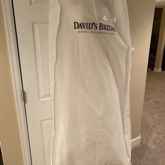 GALINA Lace Wedding Ball Gown with pockets NWT - Picture 7 of 16